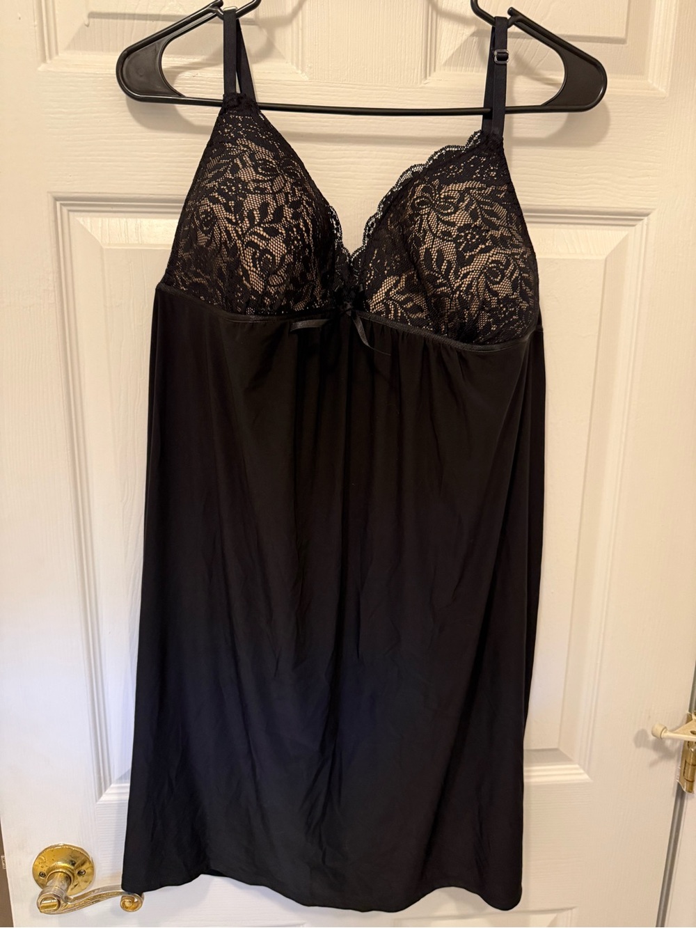 Morgan Taylor Black Lace-Top Chemise